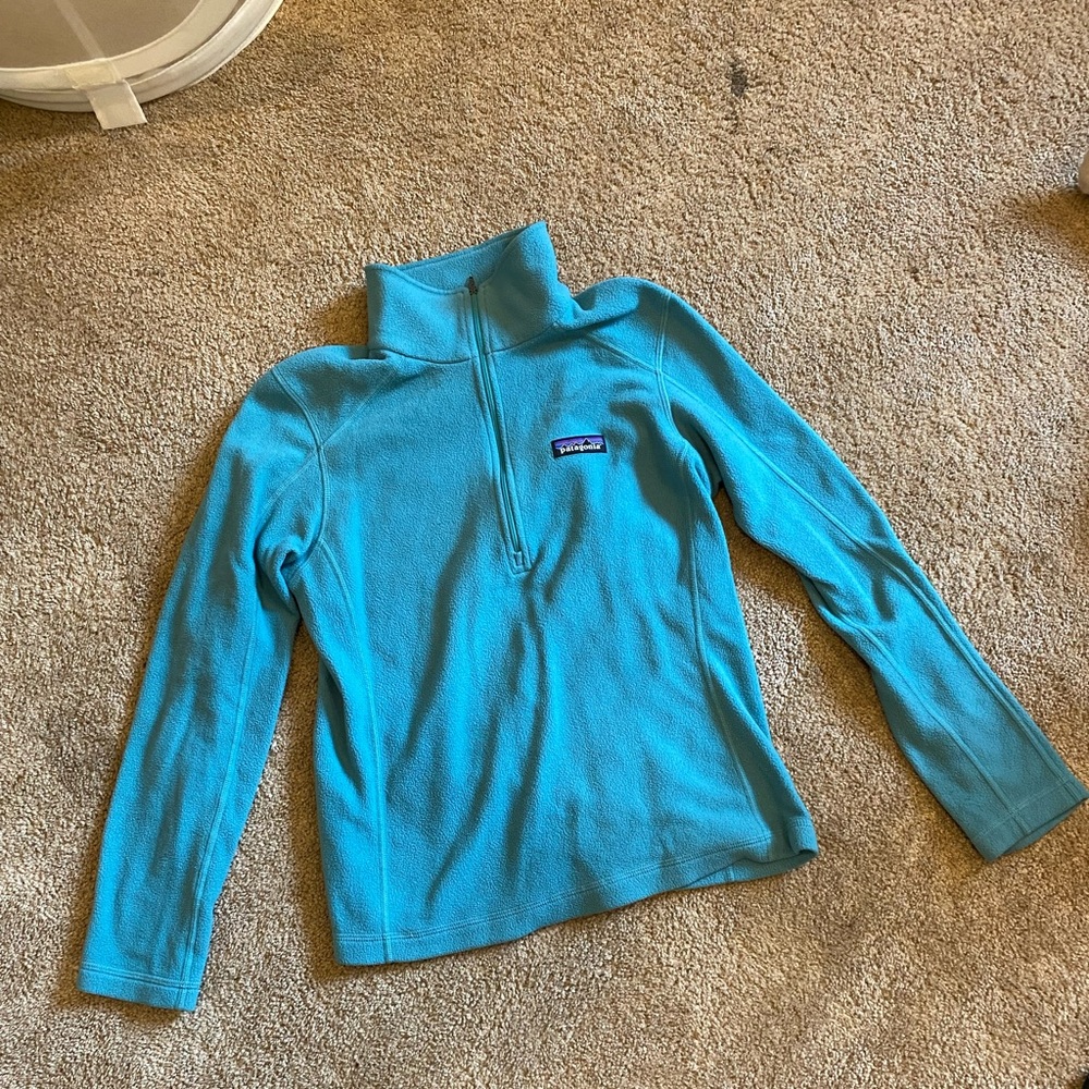 Patagonia fleece light blue color new condition